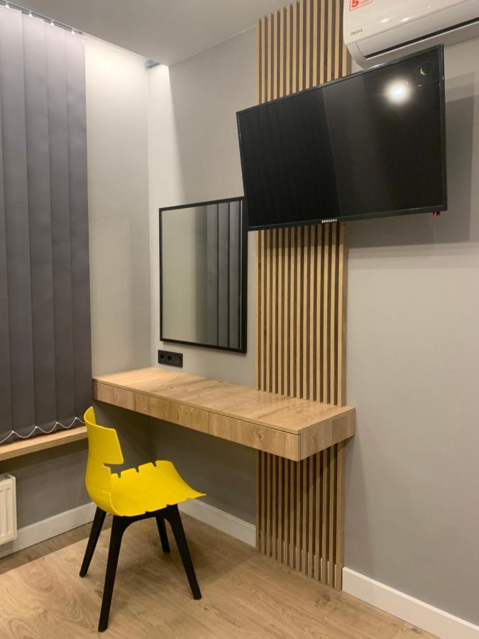 Apartment Near The Airport ボルィースピリ エクステリア 写真